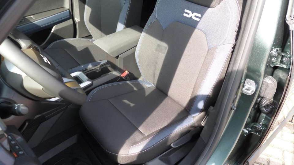 Dacia Duster - Imagem 8
