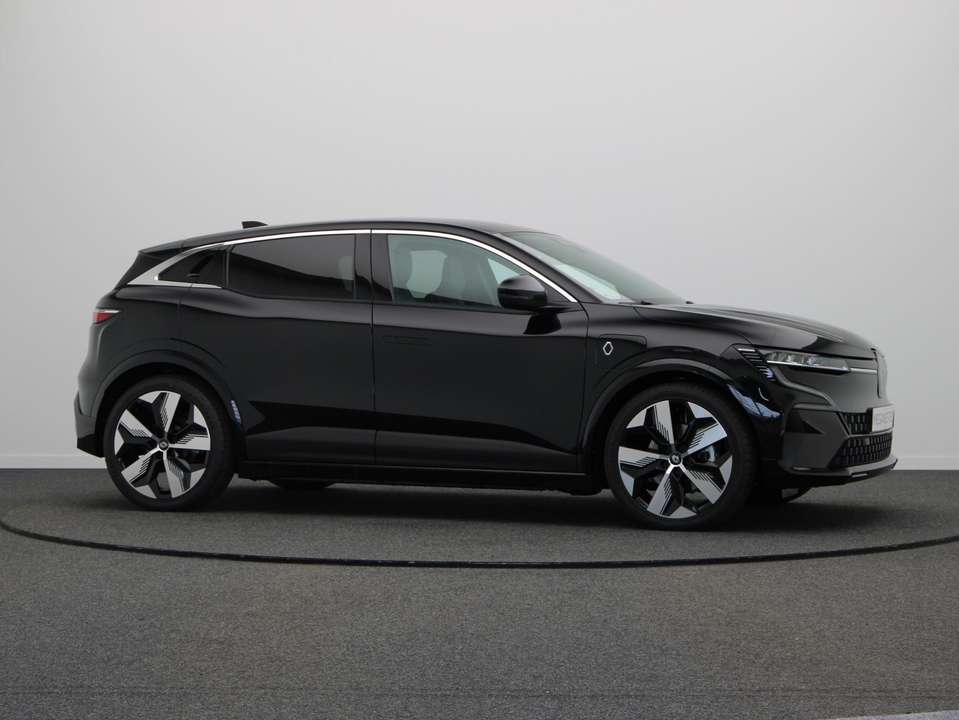 Renault Megane E-Tech - Imagem 10