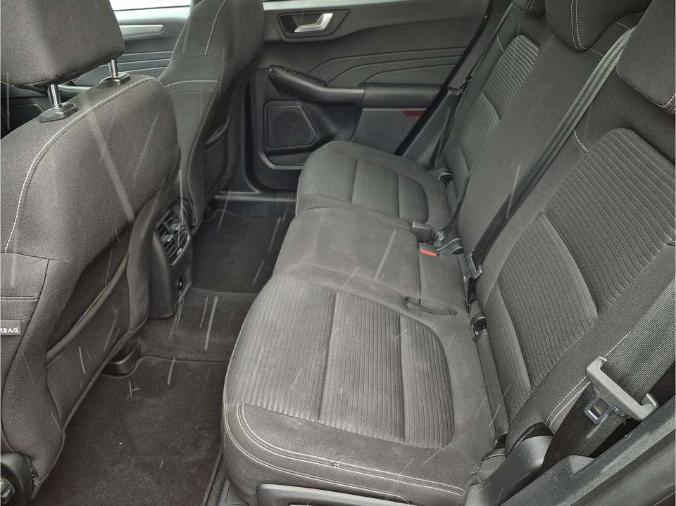 Ford Kuga - Imagem 6