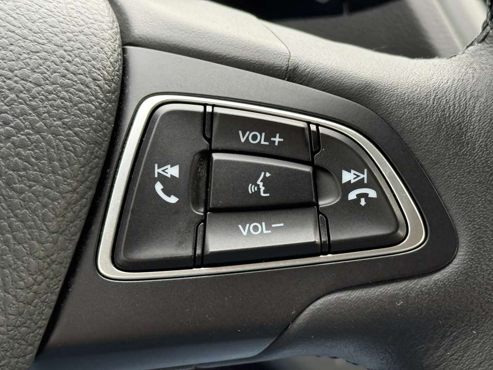 Ford Kuga - Imagem 9