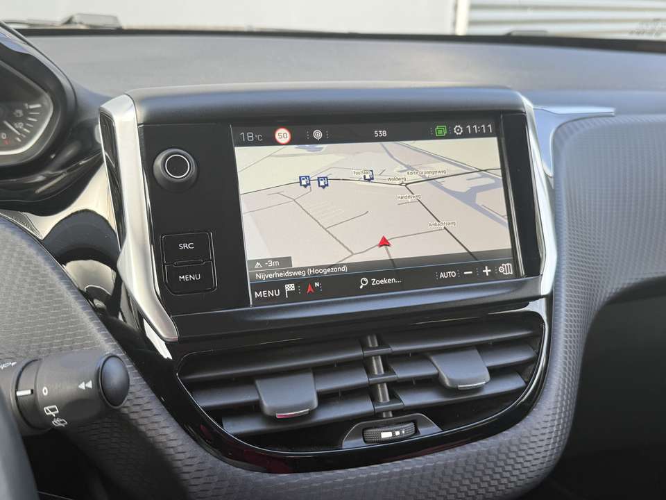 Peugeot 2008 - Imagem 11