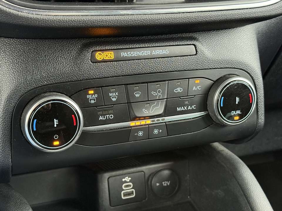 Ford Kuga - Imagem 15