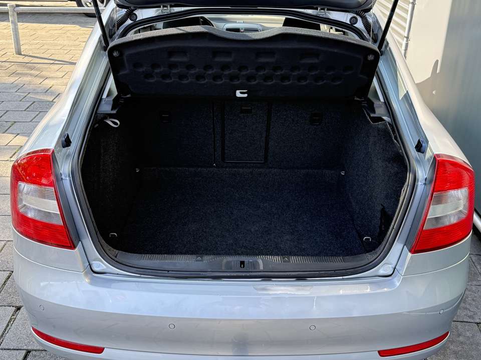 Skoda Octavia - Imagem 17