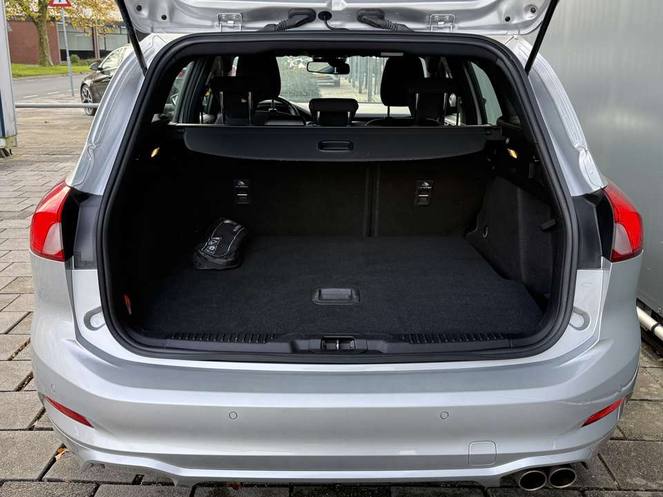 Ford Focus - Imagem 17