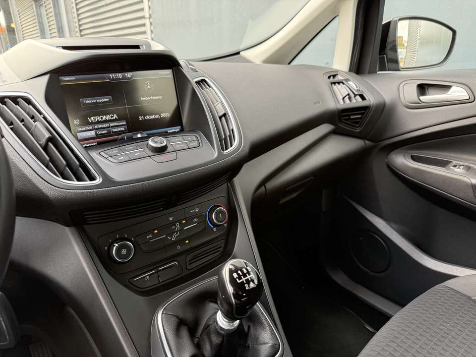 Ford C-Max - Imagem 11