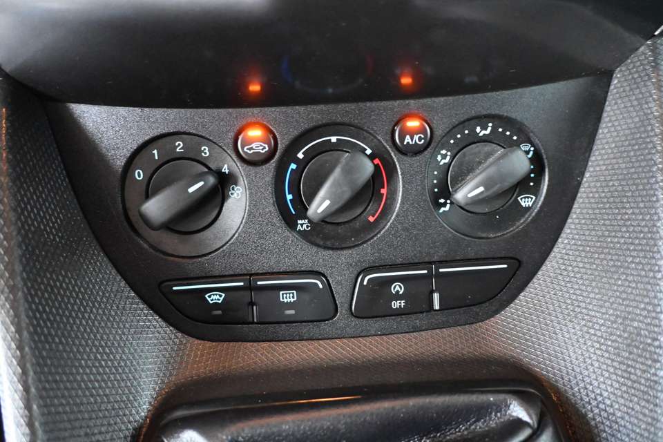 Ford Transit Connect - Imagem 9