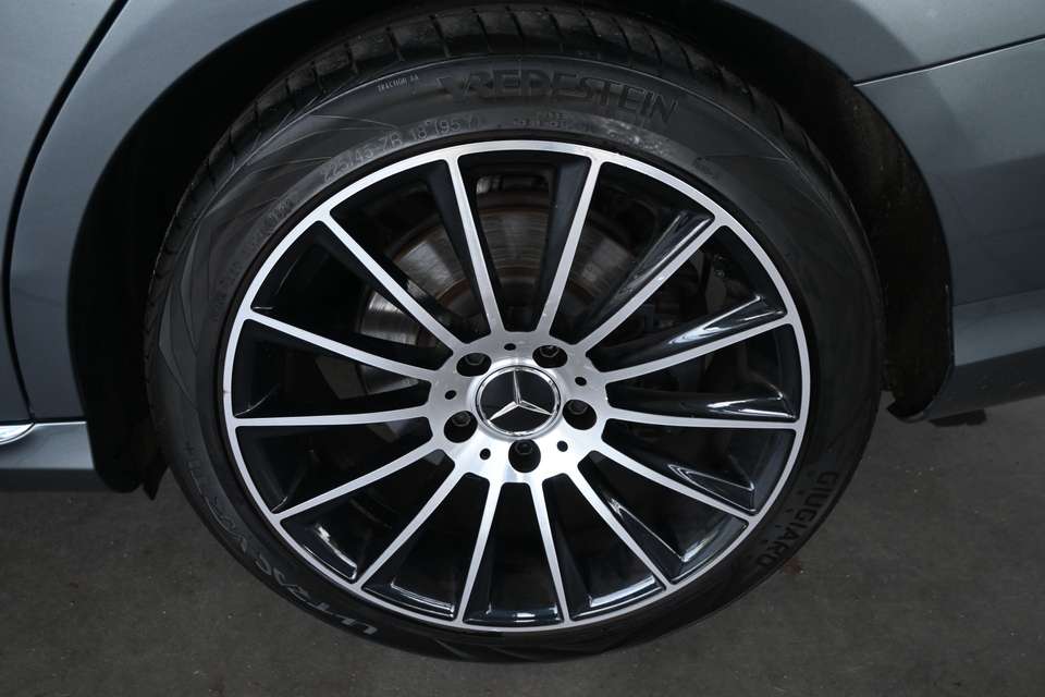 Mercedes-Benz C 180 - Imagem 15