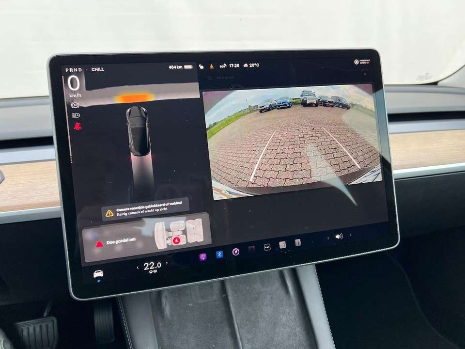 Tesla Model 3 - Imagem 11