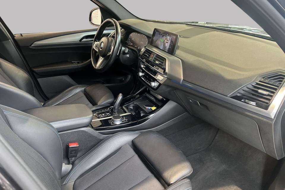 BMW X3 - Imagem 2