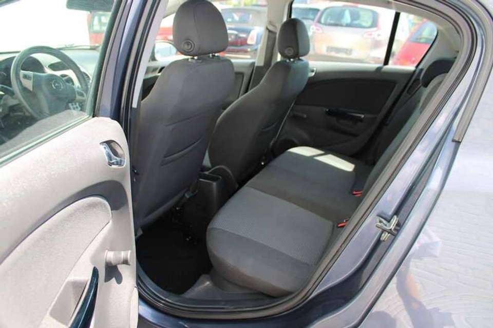 Opel Corsa - Imagem 10