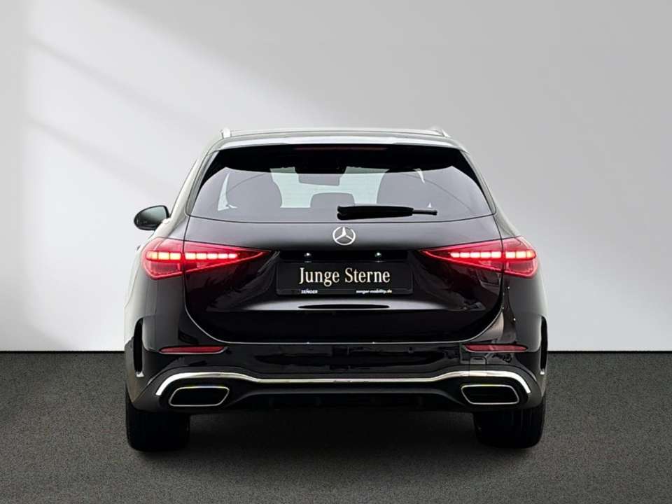 Mercedes-Benz C 300 - Imagem 6
