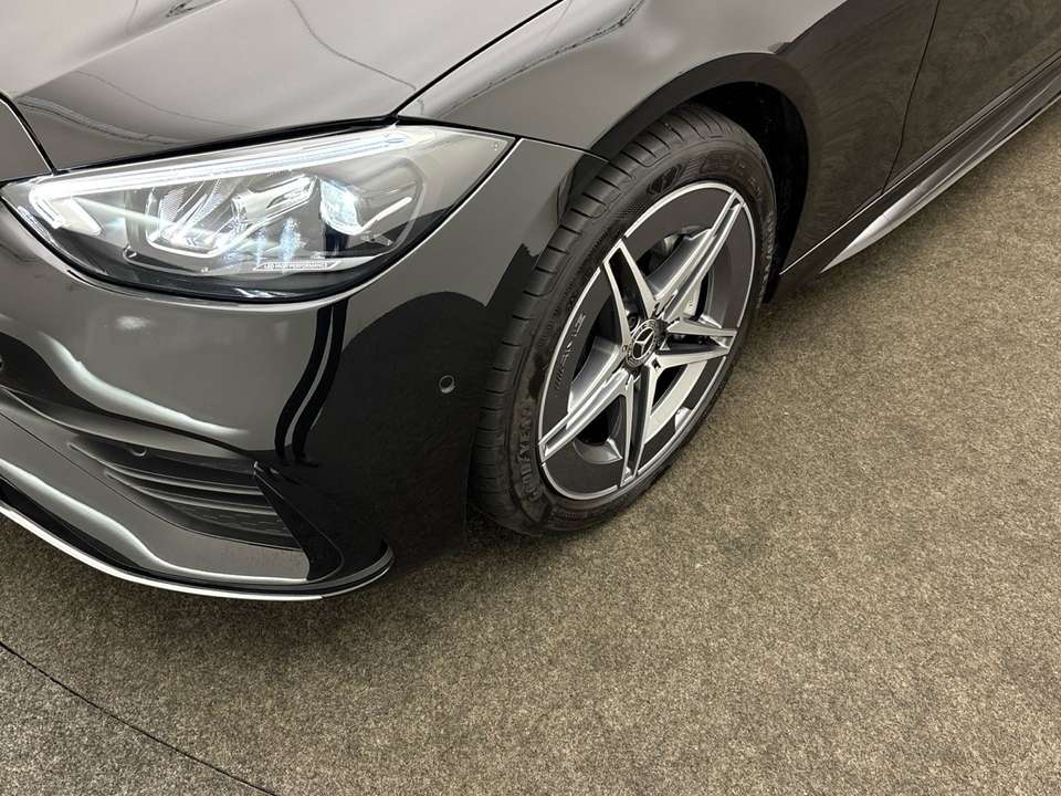 Mercedes-Benz C 300 - Imagem 7