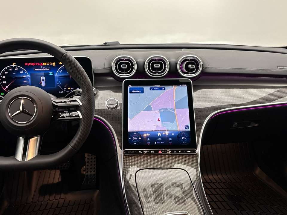 Mercedes-Benz C 300 - Imagem 9