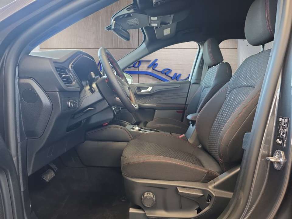 Ford Kuga - Imagem 9