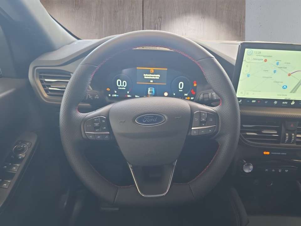 Ford Kuga - Imagem 13