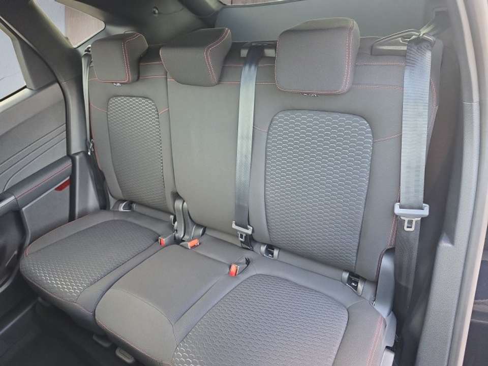 Ford Kuga - Imagem 14