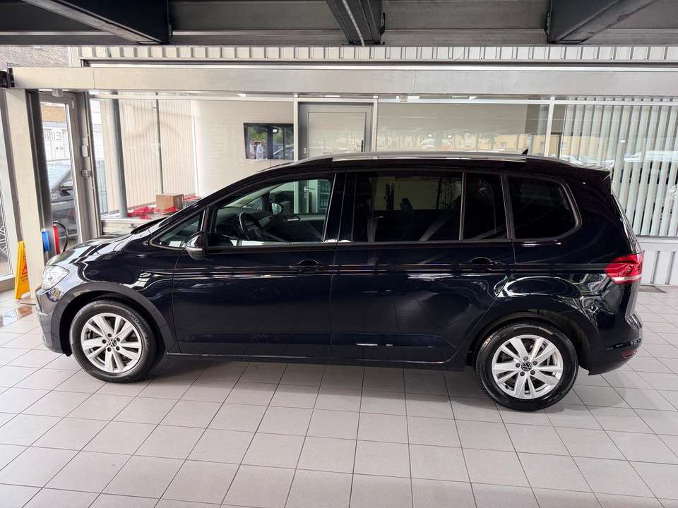 Volkswagen Touran - Imagem 6