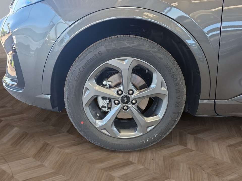 Ford Kuga - Imagem 15