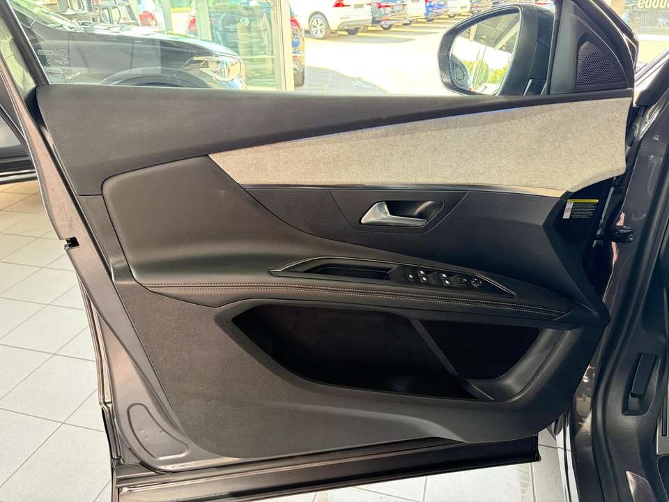 Peugeot 3008 - Imagem 13
