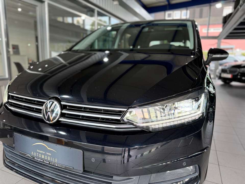 Volkswagen Touran - Imagem 11