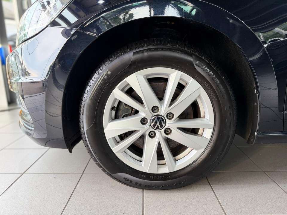 Volkswagen Touran - Imagem 12