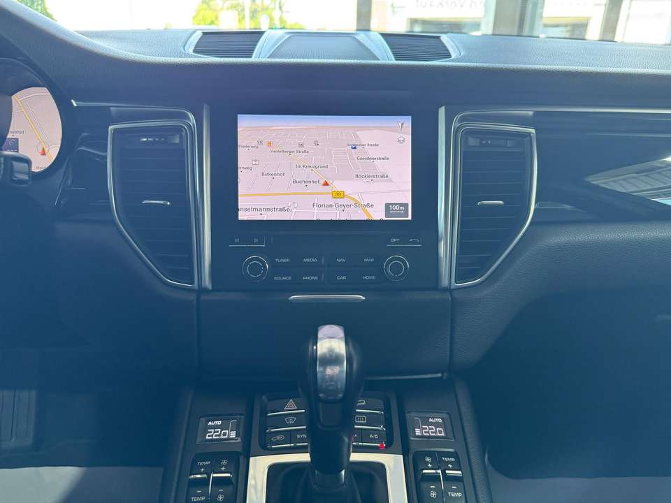 Porsche Macan - Imagem 19