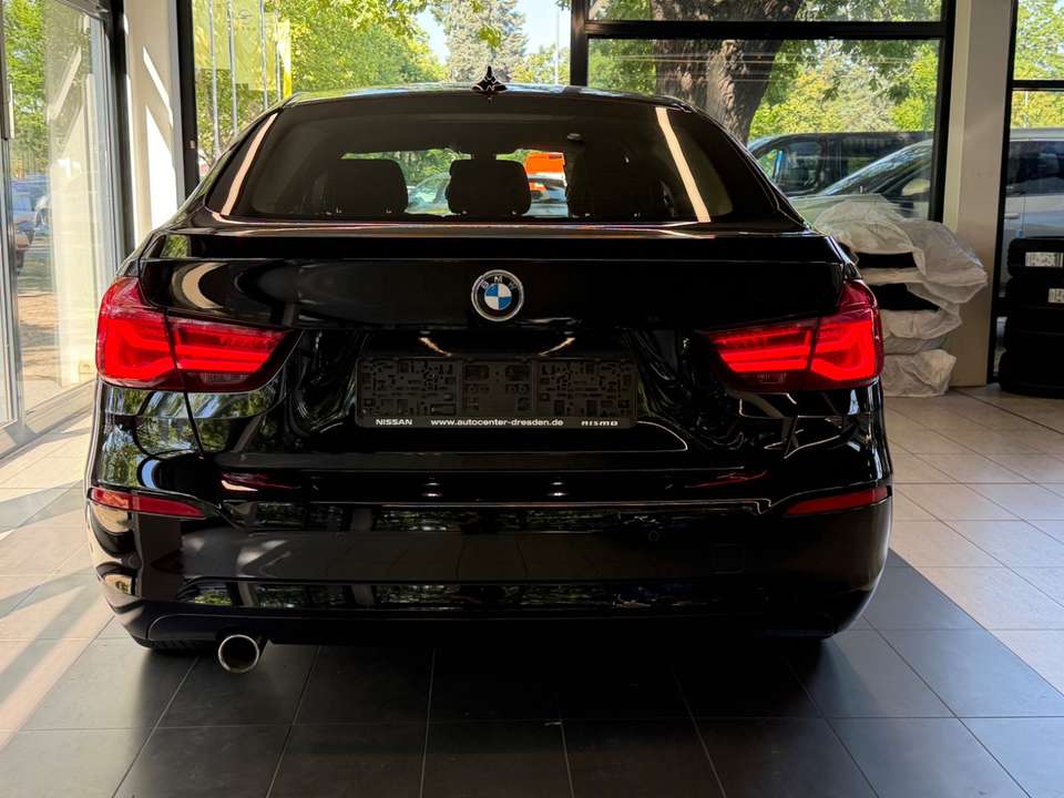 BMW 318 - Imagem 9