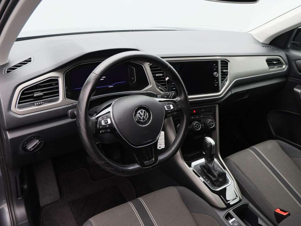 Volkswagen T-Roc - Imagem 3