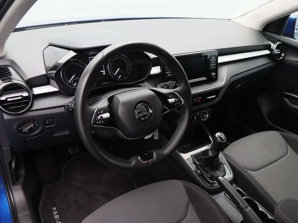 Skoda Fabia - Imagem 3