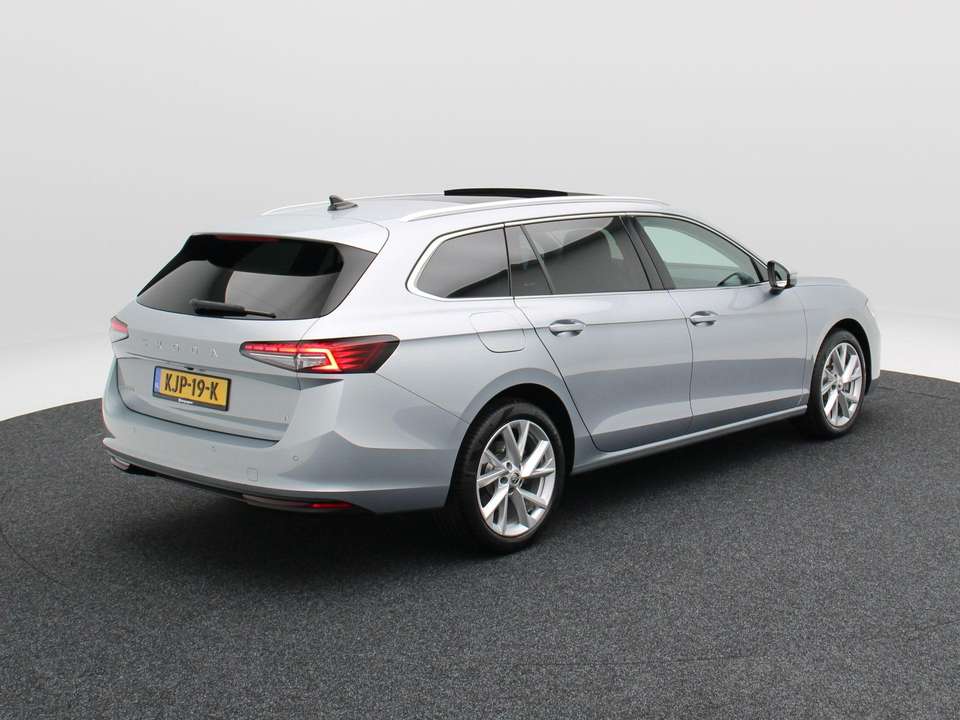 Skoda Superb - Imagem 3
