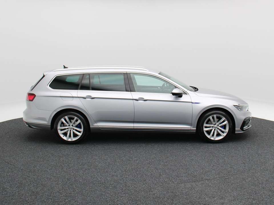 Volkswagen Passat Variant - Imagem 7