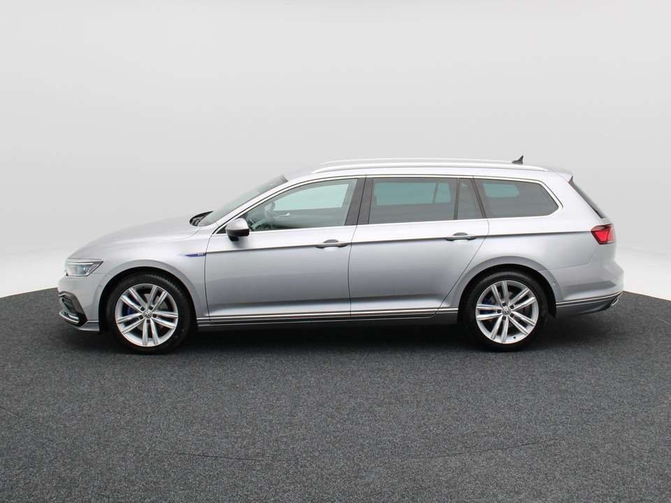 Volkswagen Passat Variant - Imagem 8