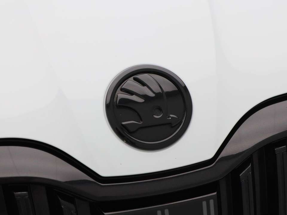 Skoda Superb - Imagem 9