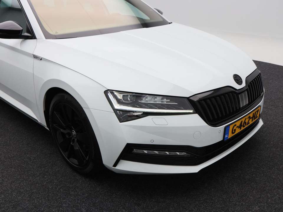 Skoda Superb - Imagem 10
