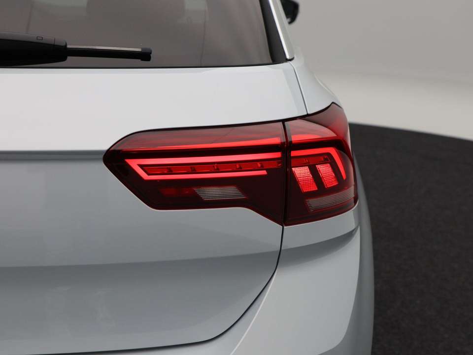 Volkswagen T-Roc - Imagem 12