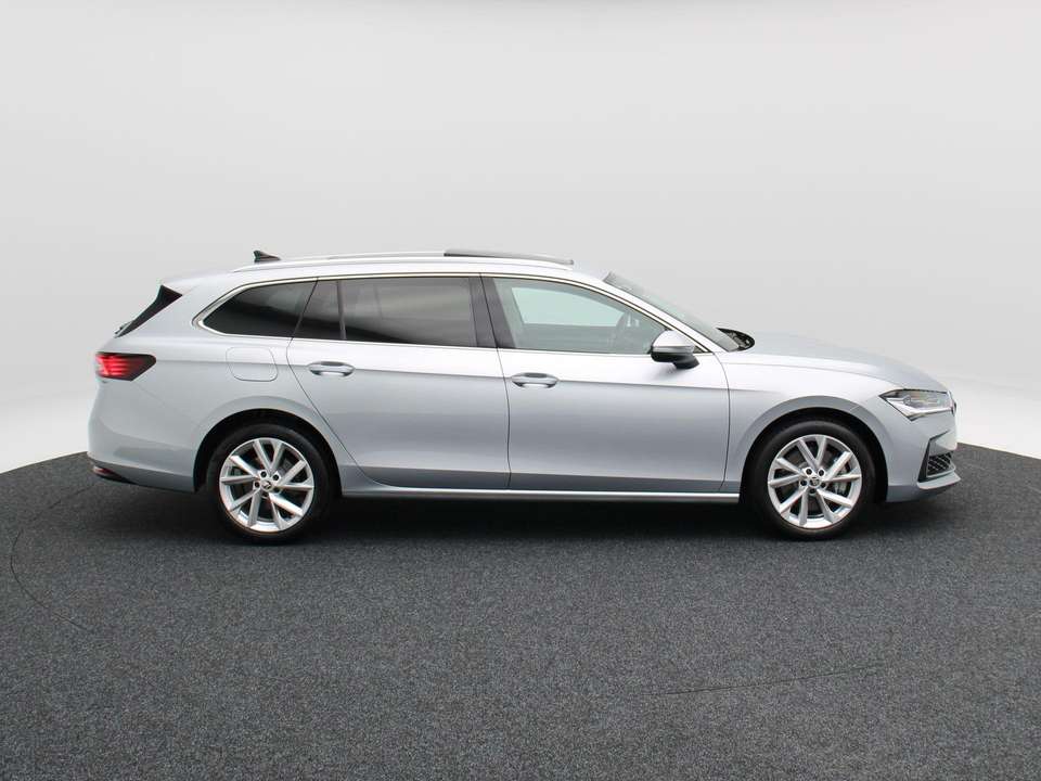 Skoda Superb - Imagem 7