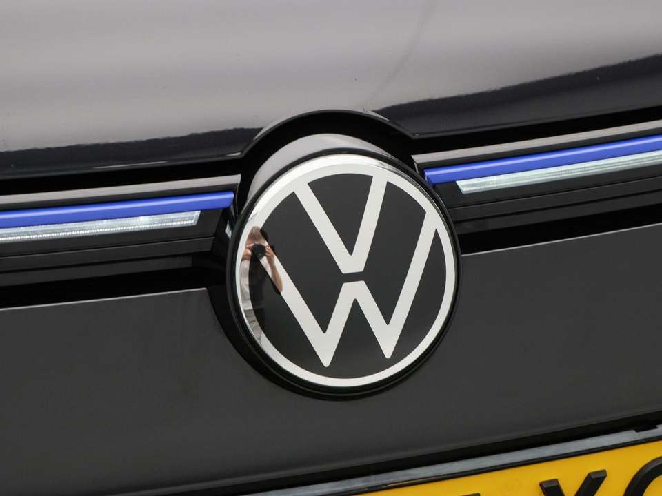 Volkswagen Golf GTE - Imagem 12