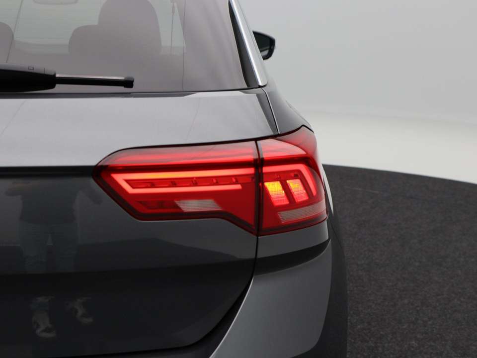 Volkswagen T-Roc - Imagem 12