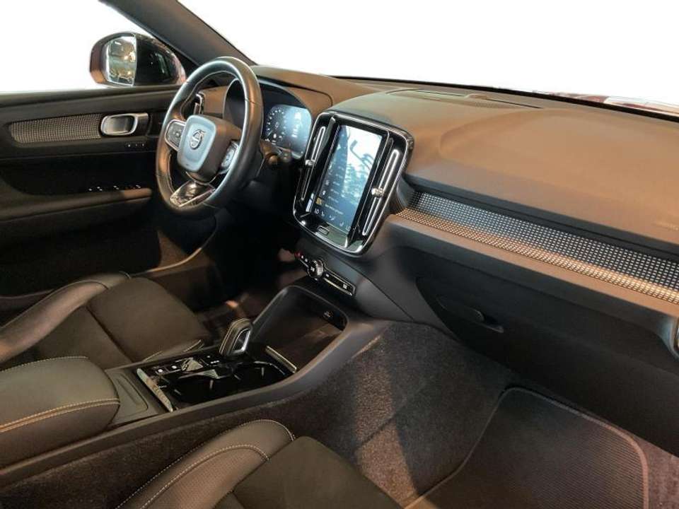 Volvo XC40 - Imagem 6
