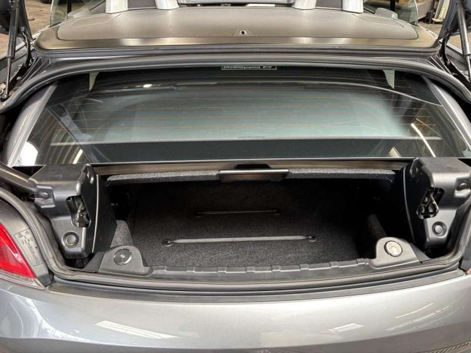 BMW Z4 - Imagem 15