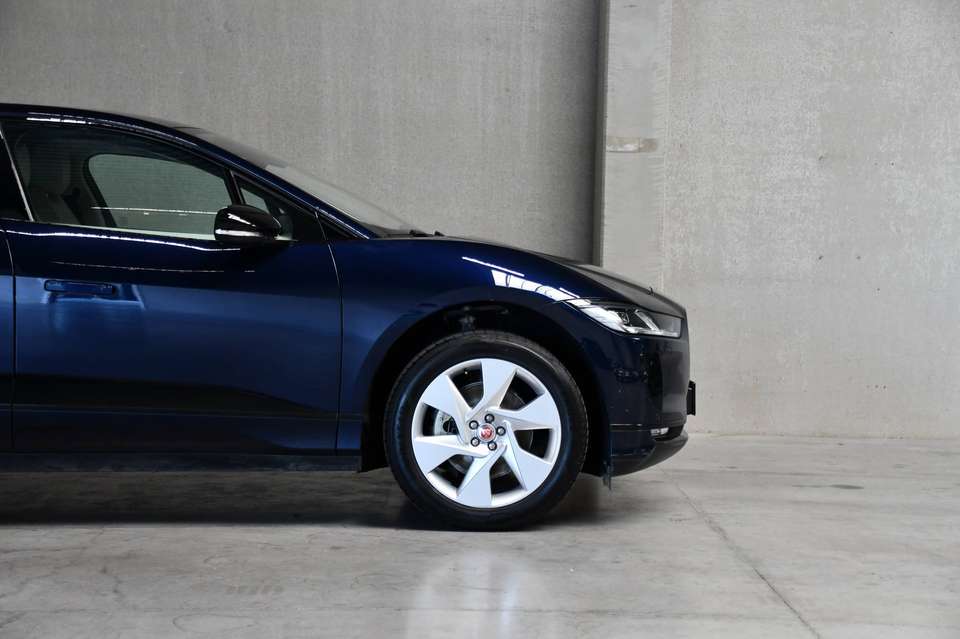 Jaguar I-Pace - Imagem 10