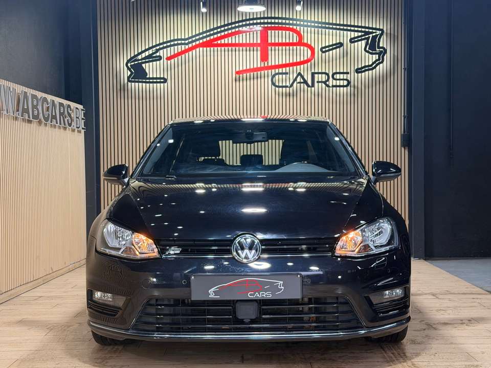 Volkswagen Golf - Imagem 2