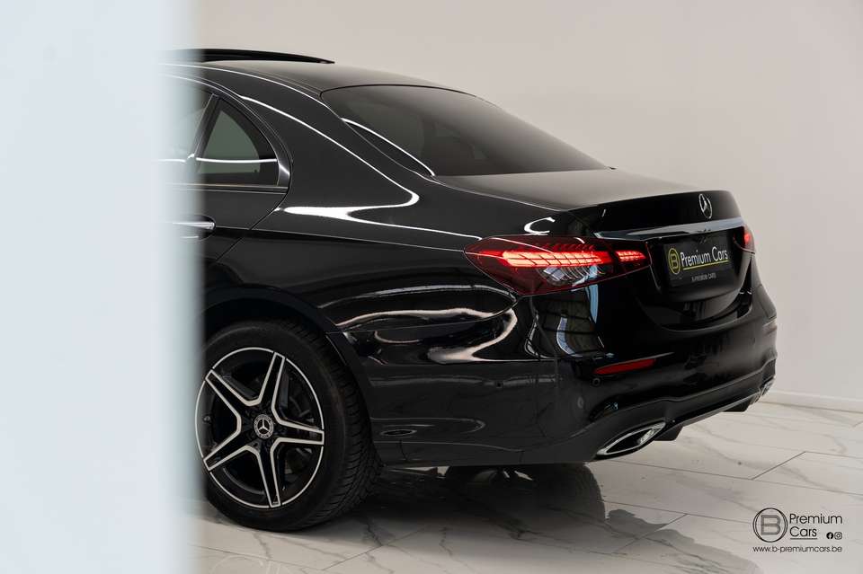 Mercedes-Benz E 300 - Imagem 11