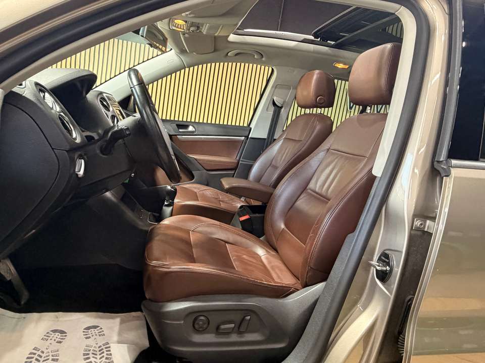 Volkswagen Tiguan - Imagem 13