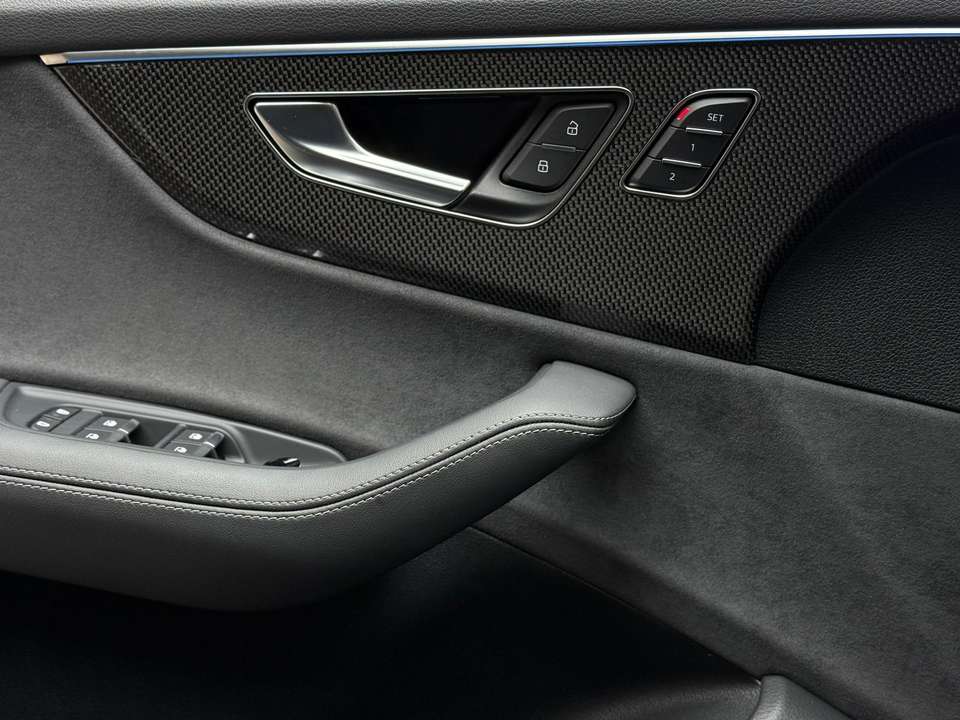 Audi SQ8 - Imagem 13