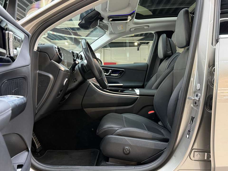Mercedes-Benz GLC 300 - Imagem 10