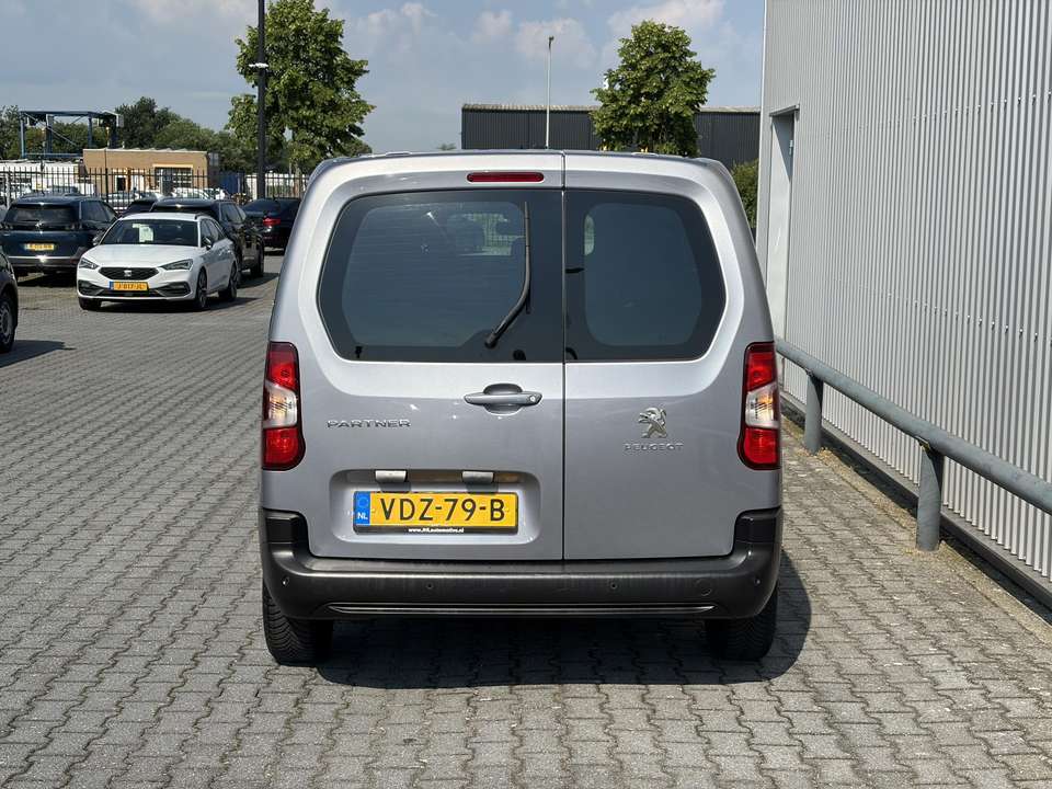 Peugeot Partner - Imagem 13