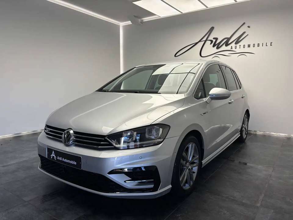 Volkswagen Golf Sportsvan - Imagem 1