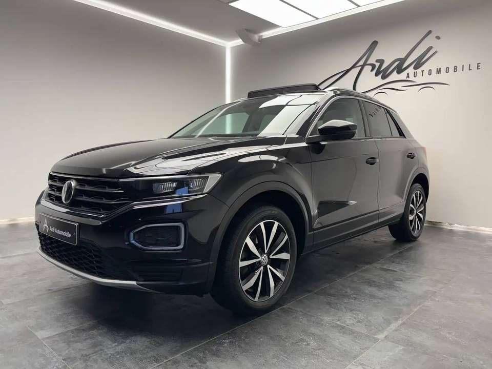 Volkswagen T-Roc - Imagem 1