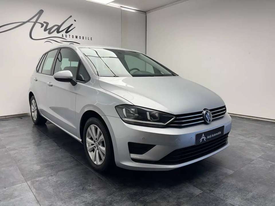 Volkswagen Golf Sportsvan - Imagem 3